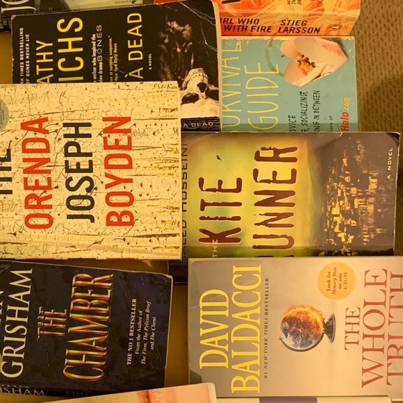 I longer use these books & I need the space . - Picture 2 of 3